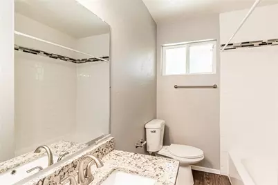 1021 Patricia Street, Irving, TX 75060 - Photo 11