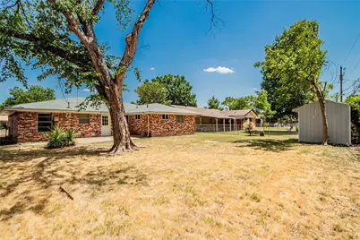1021 Patricia Street, Irving, TX 75060 - Photo 21