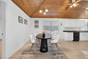 923 Moore St, Cedar Hill, TX 75104 - Photo 15