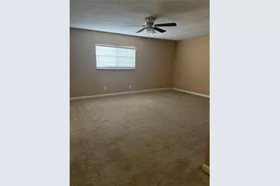 107 SE Harris Street, Burleson, TX 76028 - Photo 5