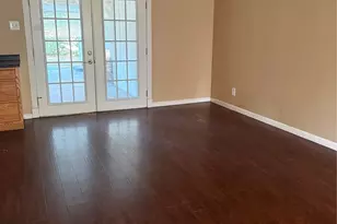 107 SE Harris St, Burleson, TX 76028 - Photo 3