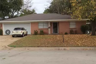 107 SE Harris St, Burleson, TX 76028 - Photo 1
