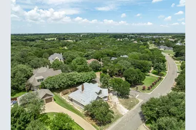 416 Keys Creek Drive, Waco, TX 76708 - Photo 7