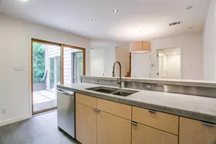 3945 Buena Vista St, Dallas, TX 75204 - Photo 11
