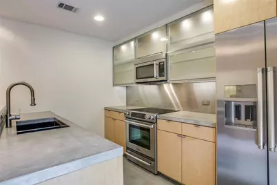 3945 Buena Vista Street #C, Dallas, TX 75204 - Photo 15