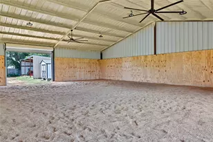 1901 Melissa Ln, Keene, TX 76031 - Photo 33