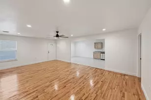 1020 Corral Dr, Granbury, TX 76048 - Photo 5