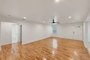 1020 Corral Dr, Granbury, TX 76048 - Photo 3