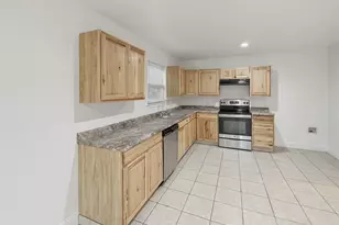 1020 Corral Dr, Granbury, TX 76048 - Photo 7