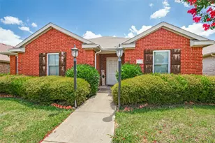 800 Canyon Pl, DeSoto, TX 75115 - Photo 3