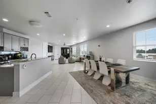 251 S Mill St, Lewisville, TX 75057 - Photo 11