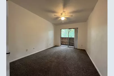 1908 Camden Court #03, Denton, TX 76205 - Photo 11