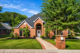 4407 Murwick Dr, Arlington, TX 76016 - Photo 1