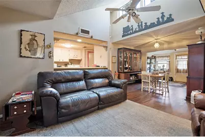 4615 Timber Run Drive, Arlington, TX 76001 - Photo 9