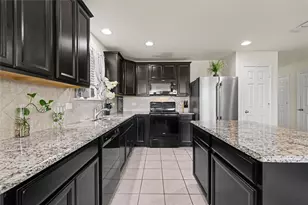 1437 Waggoner Dr, Aubrey, TX 76227 - Photo 15