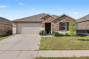 1437 Waggoner Dr, Aubrey, TX 76227 - Photo 1