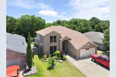 3348 Autumn View Drive, Grand Prairie, TX 75050 - Photo 3