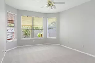 3348 Autumn View Dr, Grand Prairie, TX 75050 - Photo 25