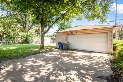 1830 Viewcrest Drive, Dallas, TX 75228 - Photo 23