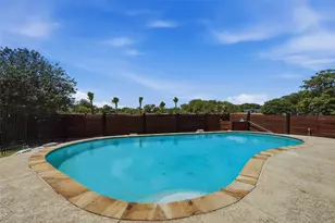 1613 Iroquois Dr, Garland, TX 75043 - Photo 37