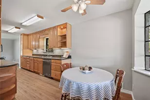 1613 Iroquois Dr, Garland, TX 75043 - Photo 23