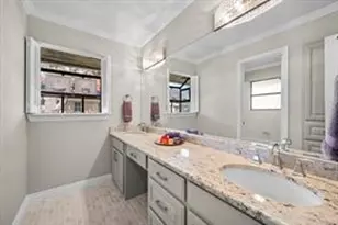 1921 Briarwood Dr, Grand Prairie, TX 75050 - Photo 9