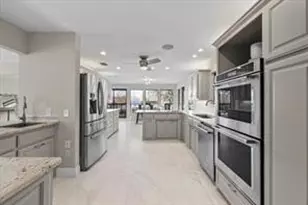 1921 Briarwood Dr, Grand Prairie, TX 75050 - Photo 21