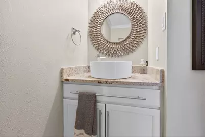 2702 Douglas Avenue #126, Dallas, TX 75219 - Photo 9