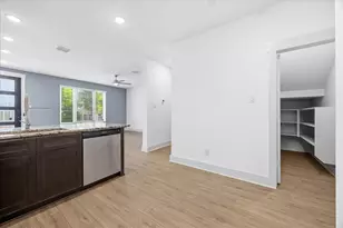 818 Trace Hawk Ln, Arlington, TX 76005 - Photo 11