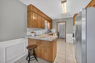 5003 Fairmount Dr, Arlington, TX 76017 - Photo 9