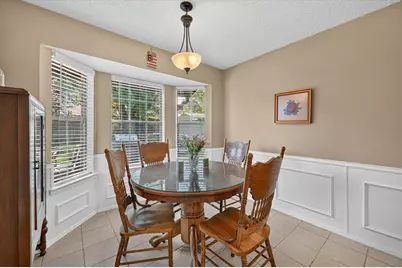 5003 Fairmount Drive, Arlington, TX 76017 - Photo 7