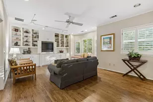8732 Arbor Park Ct, Dallas, TX 75243 - Photo 23