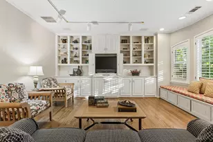 8732 Arbor Park Ct, Dallas, TX 75243 - Photo 25