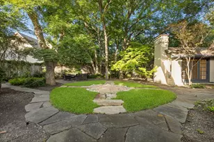 8732 Arbor Park Ct, Dallas, TX 75243 - Photo 35