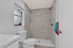 908 Hillside Ct, Bedford, TX 76022 - Photo 21
