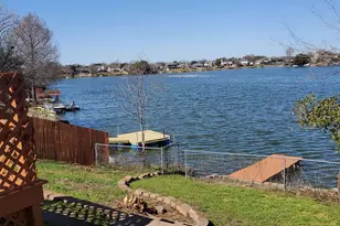 1211 Lakeshore Dr, Irving, TX 75060 - Photo 7