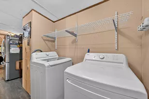 1103 Burnett Blvd, Alvarado, TX 76009 - Photo 15