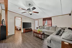 1103 Burnett Blvd, Alvarado, TX 76009 - Photo 7