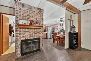 1103 Burnett Blvd, Alvarado, TX 76009 - Photo 9