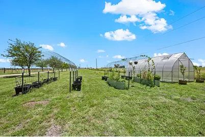 1216 West Road, Waxahachie, TX 75165 - Photo 31