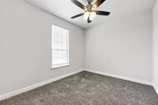 716 10th St, Argyle, TX 76226 - Photo 3