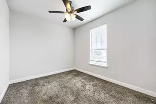 716 10th St, Argyle, TX 76226 - Photo 5