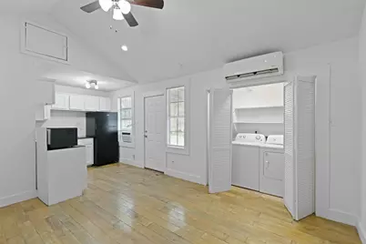 820 W 10th Street, Dallas, TX 75208 - Photo 11