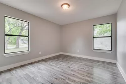 2124 Tisinger Avenue, Dallas, TX 75228 - Photo 15