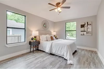 2124 Tisinger Avenue, Dallas, TX 75228 - Photo 9
