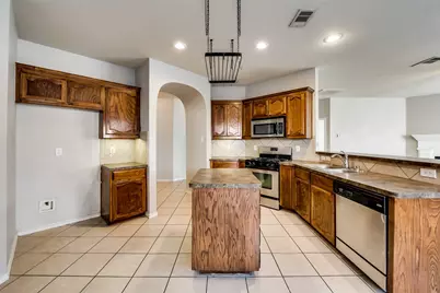 4029 Martinsburg Drive, Fort Worth, TX 76244 - Photo 7