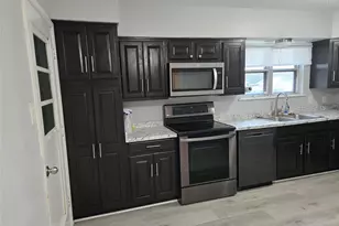 8813 Myra St, White Settlement, TX 76108 - Photo 9