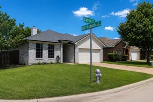 3601 Lasso Rd, Fort Worth, TX 76262 - Photo 1