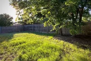 3601 Lasso Rd, Fort Worth, TX 76262 - Photo 5