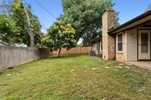 329 Stratford Dr, Hurst, TX 76054 - Photo 23